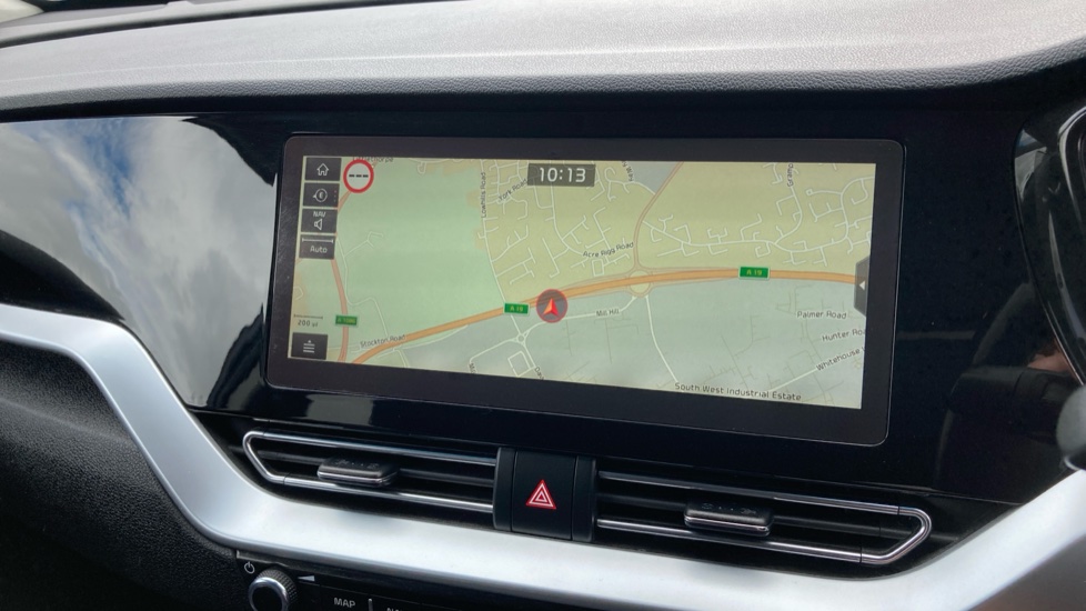 Kia Niro 1.6 GDi PHEV 3 5dr DCT Estate - Image 12