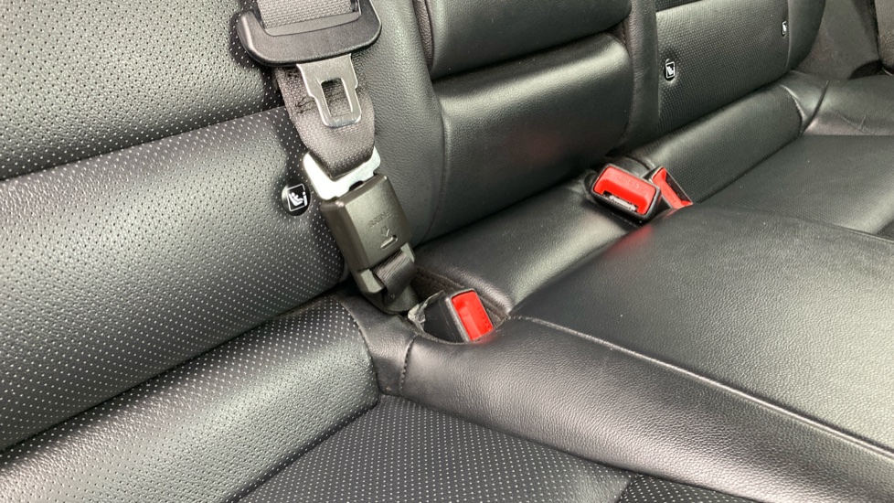 Kia Niro 1.6 GDi PHEV 3 5dr DCT Estate - Image 17