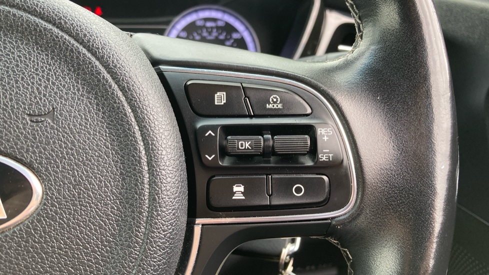 Kia Niro 1.6 GDi PHEV 3 5dr DCT Estate - Image 36