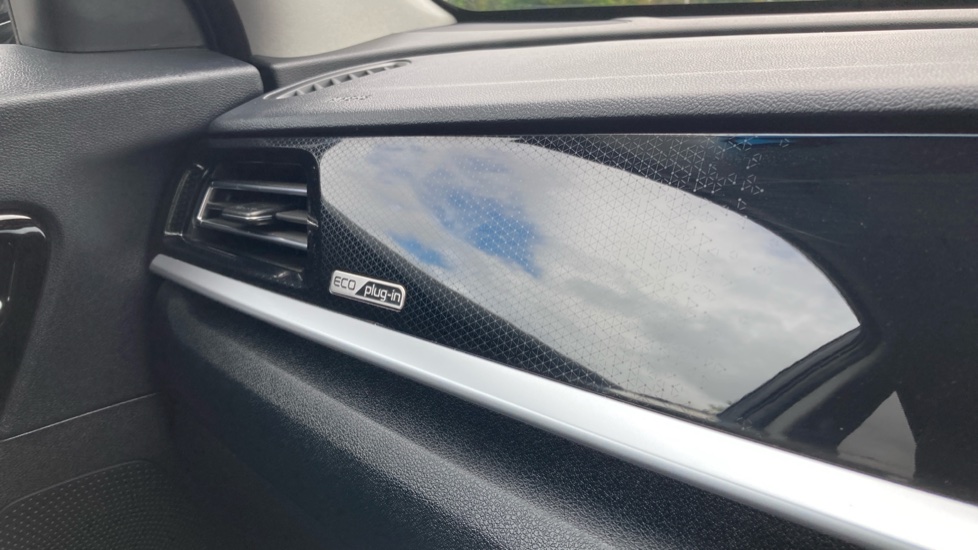 Kia Niro 1.6 GDi PHEV 3 5dr DCT Estate - Image 43