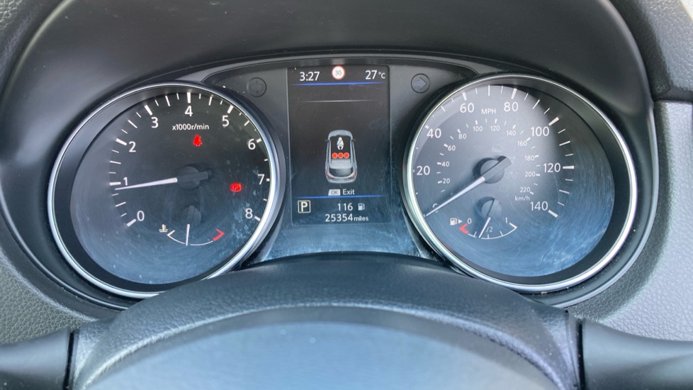 Nissan Qashqai 1.3 DiG-T 160 [157] Acenta Premium 5dr DCT Petrol Hatchback - Image 18