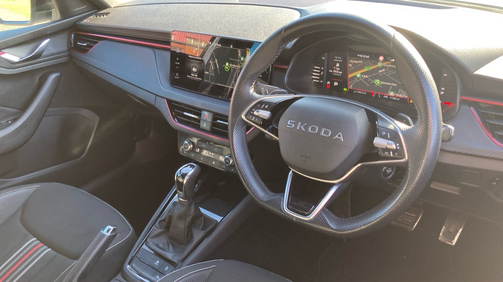 Skoda Kamiq 1.0 TSI Monte Carlo Edition 5dr DSG Petrol Hatchback - Image 11
