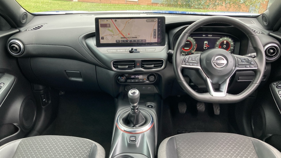 Nissan Juke 1.0 DiG-T N-Connecta 5dr Petrol Hatchback - Image 10