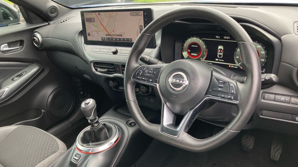 Nissan Juke 1.0 DiG-T N-Connecta 5dr Petrol Hatchback - Image 11