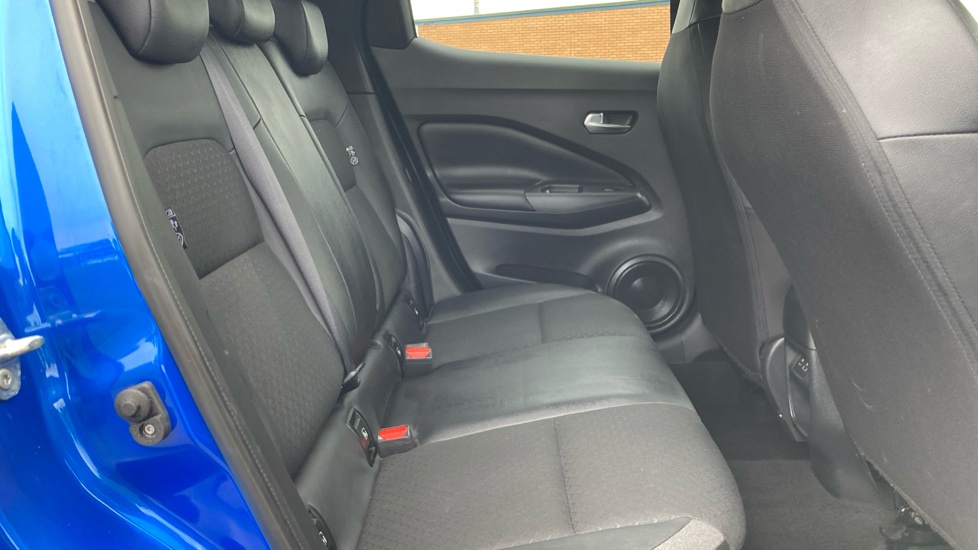 Nissan Juke 1.0 DiG-T N-Connecta 5dr Petrol Hatchback - Image 16