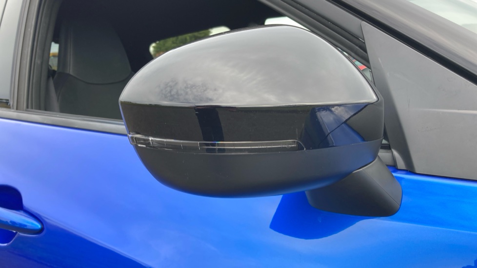 Nissan Juke 1.0 DiG-T N-Connecta 5dr Petrol Hatchback - Image 23