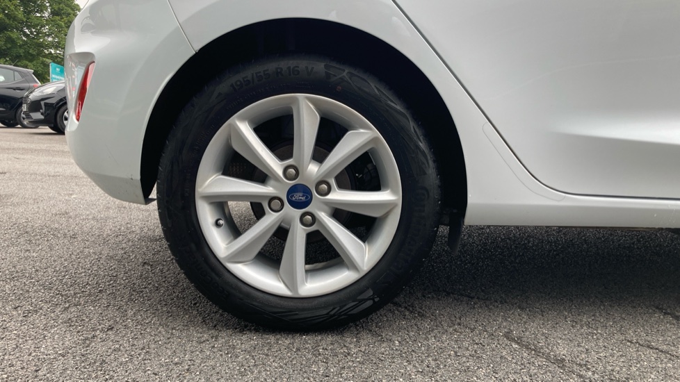 Ford Fiesta 1.0 EcoBoost Trend 5dr Petrol Hatchback - Image 7