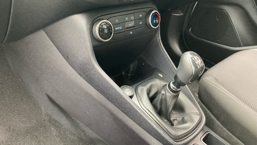 Ford Fiesta 1.0 EcoBoost Trend 5dr Petrol Hatchback - Image 13