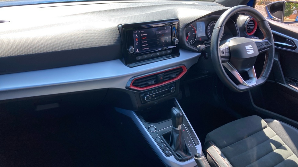 SEAT Arona 1.0 TSI 110 FR Edition 5dr DSG Petrol Hatchback - Image 9