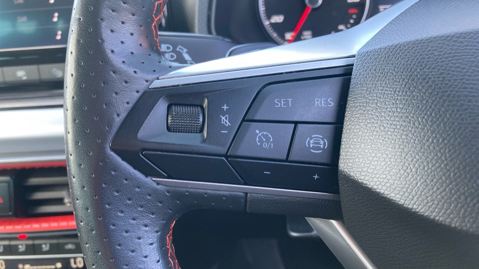 SEAT Arona 1.0 TSI 110 FR Edition 5dr DSG Petrol Hatchback - Image 21