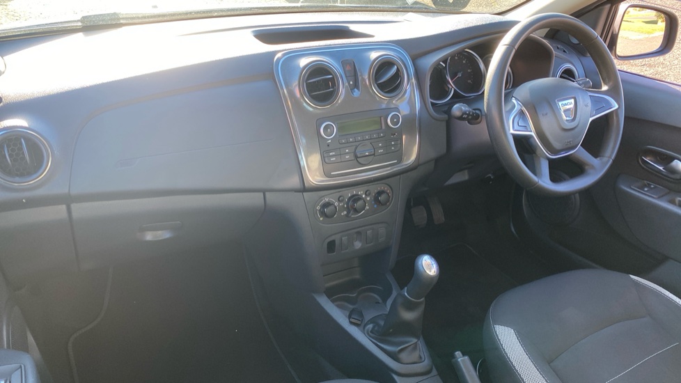 Dacia Sandero Stepway 0.9 TCe Essential 5dr Petrol Hatchback - Image 9