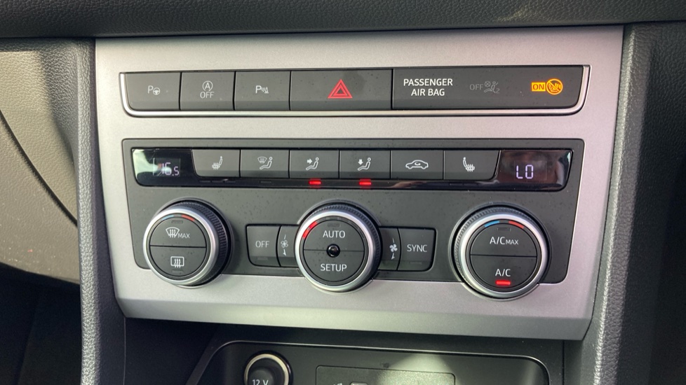SEAT Ateca 1.5 TSI EVO FR Sport 5dr DSG Petrol Estate - Image 36