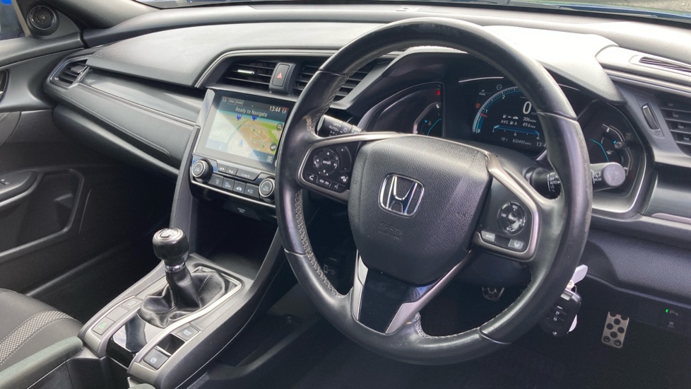 Honda Civic 1.6 i-DTEC SR 5dr Diesel Hatchback - Image 11