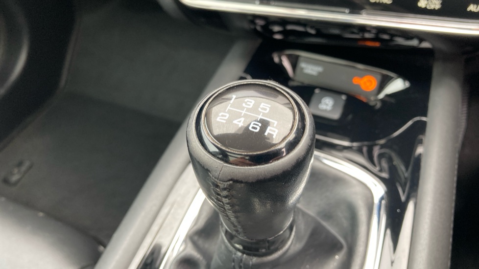 Honda HR-V 1.6 i-DTEC EX 5dr Diesel Hatchback - Image 36