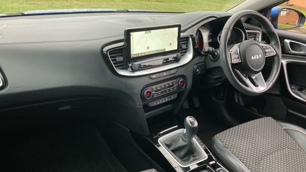 Kia Xceed 1.5T GDi ISG 3 5dr Petrol Hatchback - Image 9