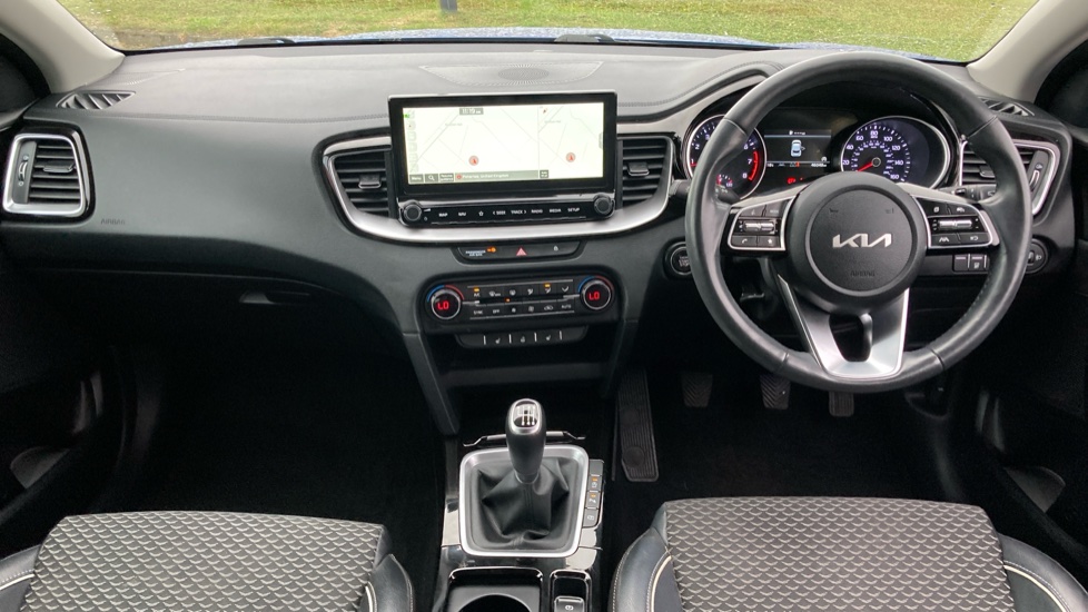 Kia Xceed 1.5T GDi ISG 3 5dr Petrol Hatchback - Image 10