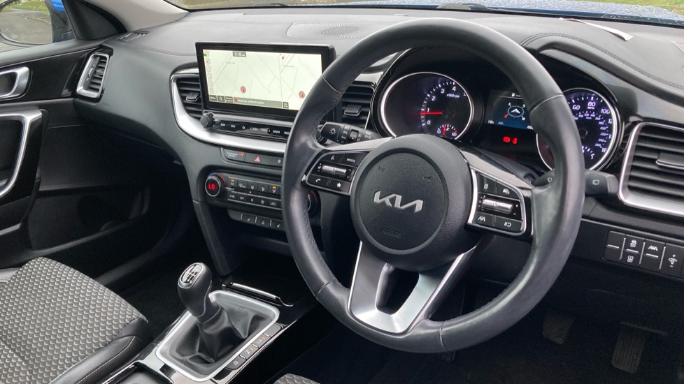 Kia Xceed 1.5T GDi ISG 3 5dr Petrol Hatchback - Image 11