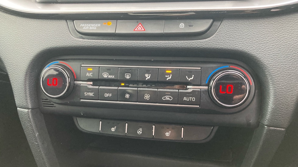 Kia Xceed 1.5T GDi ISG 3 5dr Petrol Hatchback - Image 36