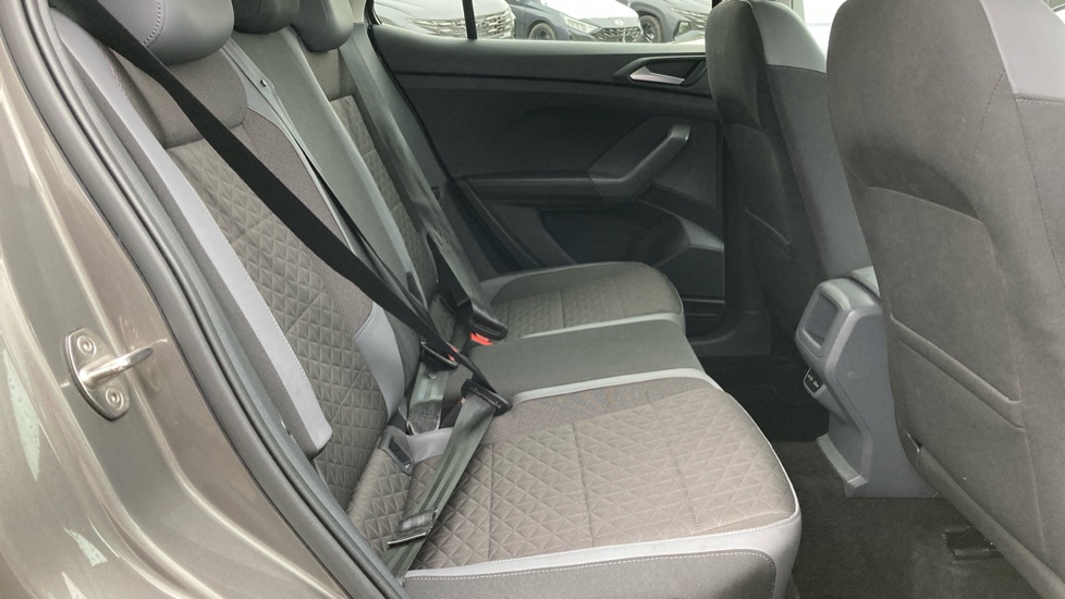 Volkswagen T-Cross 1.0 TSI 110 SEL 5dr Petrol Estate - Image 16