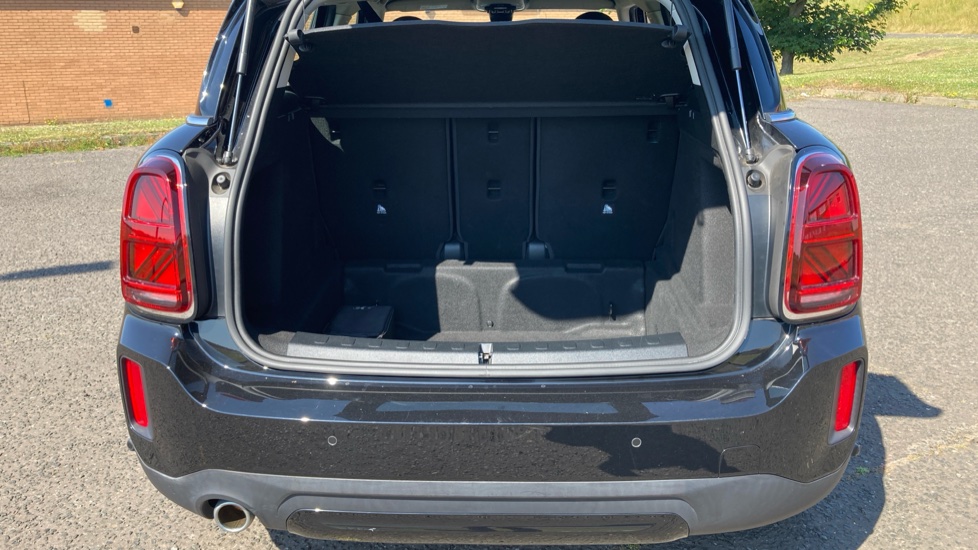 MINI Countryman 1.5 Cooper Exclusive 5dr Petrol Hatchback - Image 4