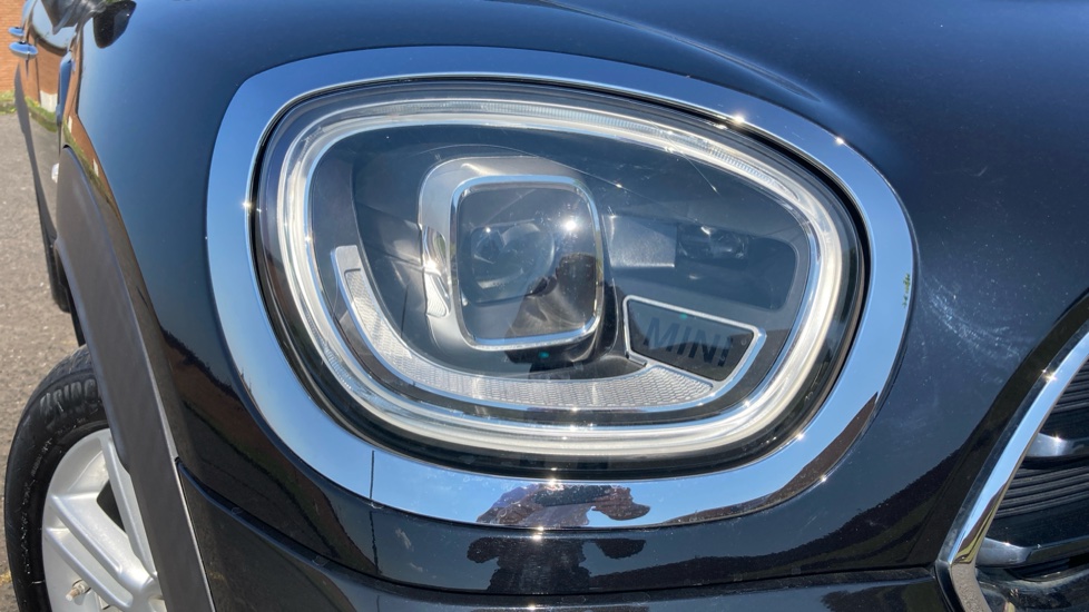 MINI Countryman 1.5 Cooper Exclusive 5dr Petrol Hatchback - Image 21