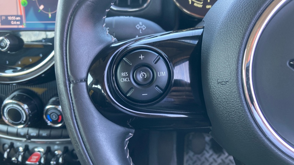 MINI Countryman 1.5 Cooper Exclusive 5dr Petrol Hatchback - Image 27
