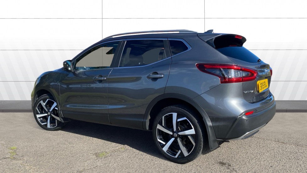 Nissan Qashqai 1.3 DiG-T Tekna 5dr Petrol Hatchback - Image 2
