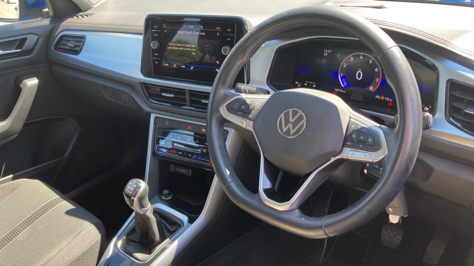Volkswagen T-Roc 1.0 TSI Life 5dr Petrol Hatchback - Image 11