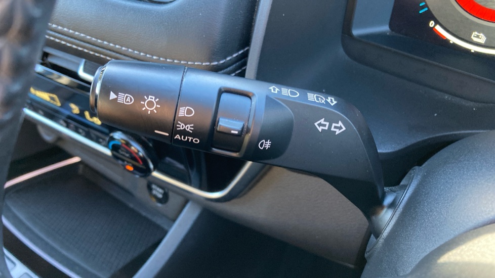Nissan X-Trail 1.5 E-Power 204 N-Connecta 5dr Xtronic Hybrid Station Wagon - Image 33