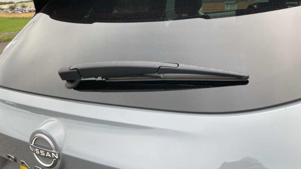 Nissan Qashqai 1.3 DiG-T MH N-Connecta 5dr Petrol Hatchback - Image 22