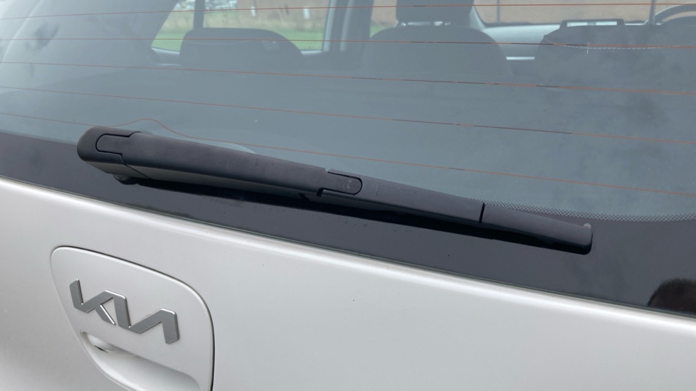 Kia Picanto 1.0 3 5dr [4 seats] Petrol Hatchback - Image 22