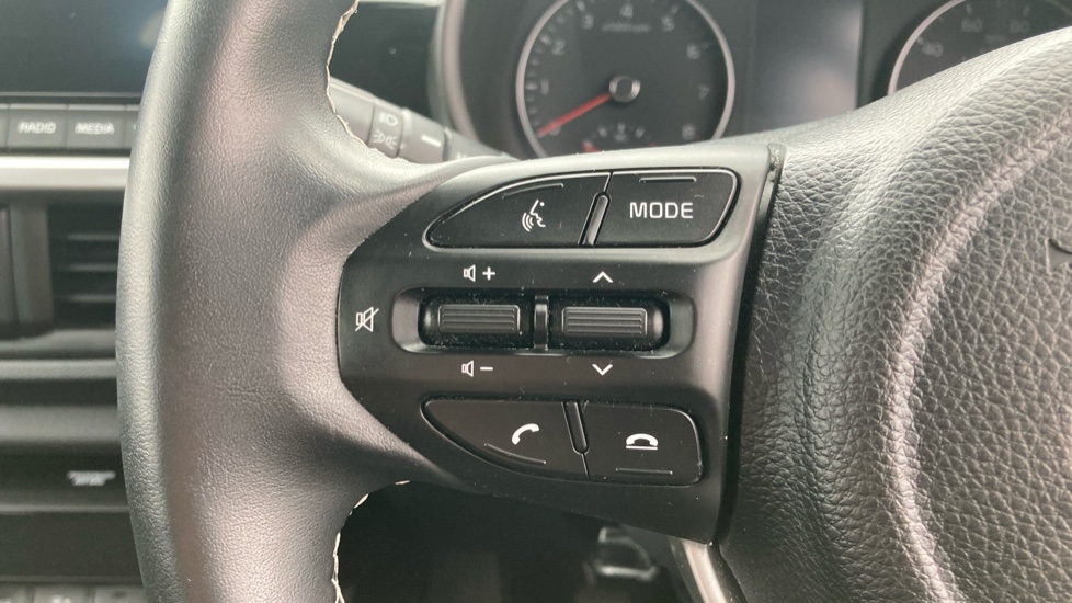 Kia Picanto 1.0 3 5dr [4 seats] Petrol Hatchback - Image 28