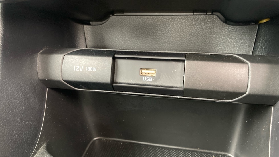 Kia Picanto 1.0 3 5dr [4 seats] Petrol Hatchback - Image 34