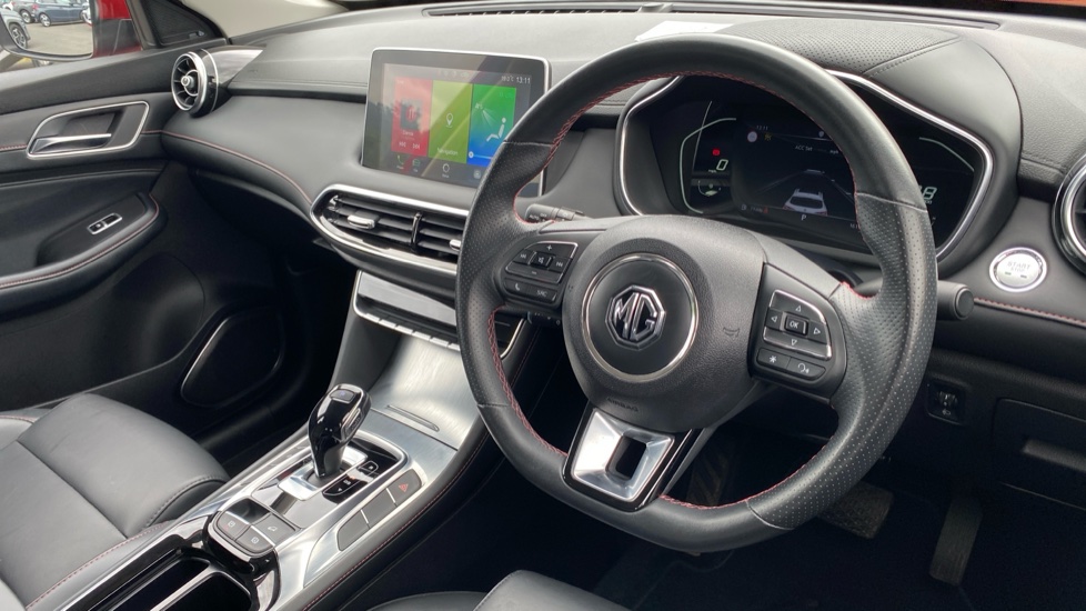 MG HS 1.5 T-GDI Excite 5dr DCT Petrol Hatchback - Image 11
