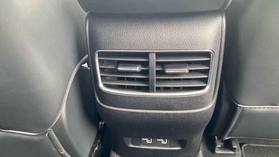 MG HS 1.5 T-GDI Excite 5dr DCT Petrol Hatchback - Image 22