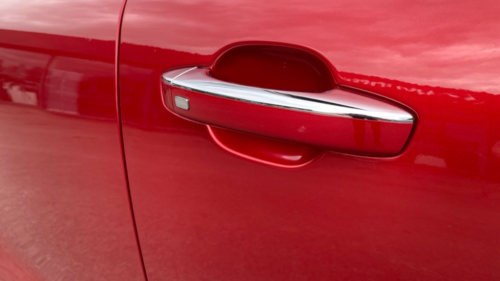 MG HS 1.5 T-GDI Excite 5dr DCT Petrol Hatchback - Image 25