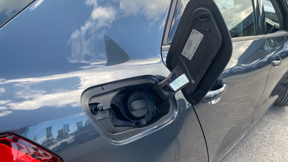 Audi A1 25 TFSI Technik 5dr Petrol Hatchback - Image 43