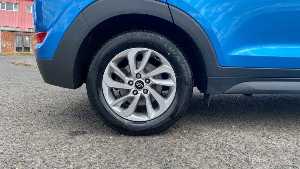 Hyundai TUCSON 1.7 CRDi Blue Drive SE Nav 5dr 2WD Diesel Estate - Image 7