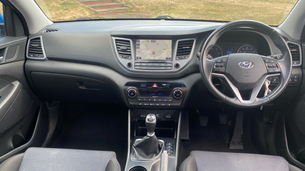 Hyundai TUCSON 1.7 CRDi Blue Drive SE Nav 5dr 2WD Diesel Estate - Image 10