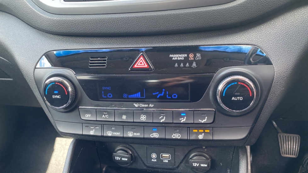 Hyundai TUCSON 1.7 CRDi Blue Drive SE Nav 5dr 2WD Diesel Estate - Image 30
