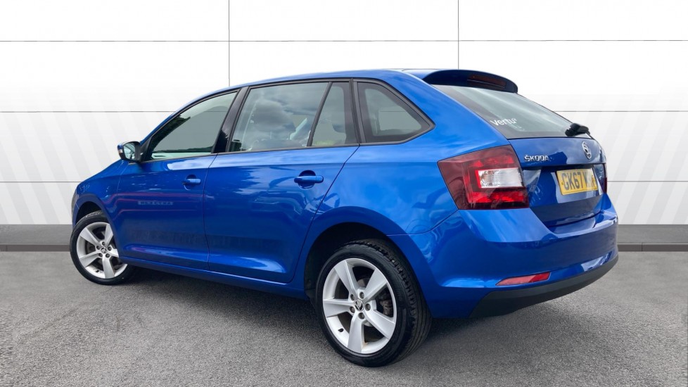 Skoda Rapid Spaceback 1.0 TSI 110 SE Tech 5dr Petrol Hatchback - Image 2