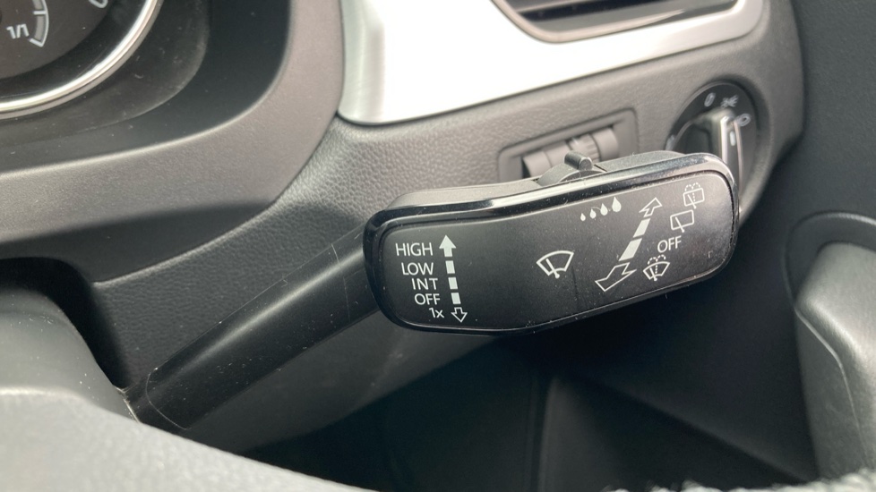 Skoda Rapid Spaceback 1.0 TSI 110 SE Tech 5dr Petrol Hatchback - Image 28