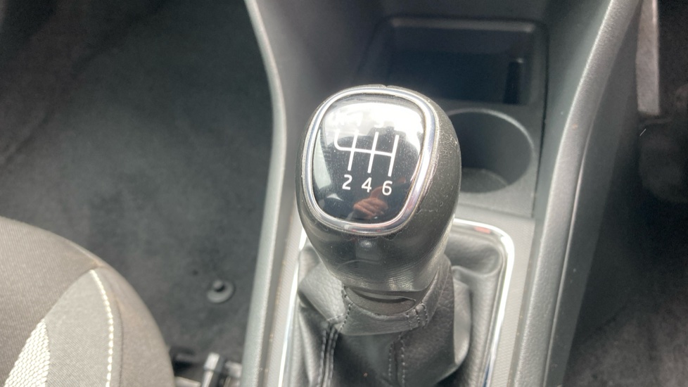 Skoda Rapid Spaceback 1.0 TSI 110 SE Tech 5dr Petrol Hatchback - Image 29