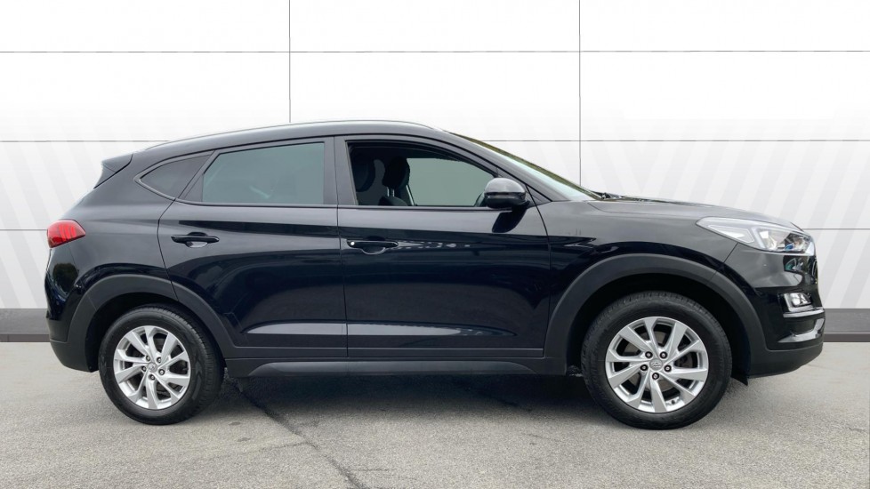 Hyundai TUCSON 1.6 GDi SE Nav 5dr 2WD Petrol Estate - Image 5