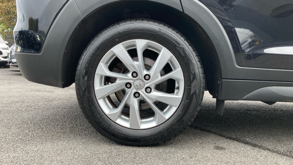 Hyundai TUCSON 1.6 GDi SE Nav 5dr 2WD Petrol Estate - Image 7