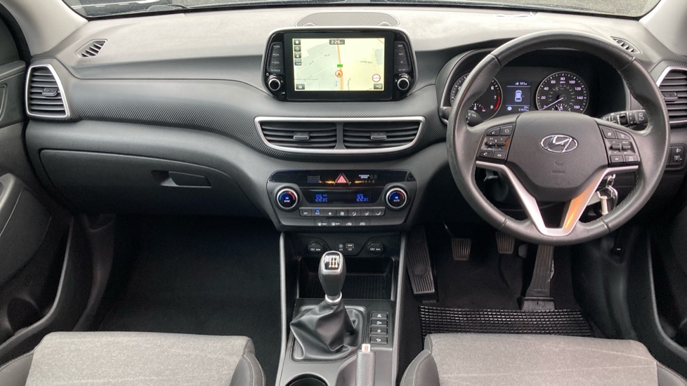 Hyundai TUCSON 1.6 GDi SE Nav 5dr 2WD Petrol Estate - Image 10