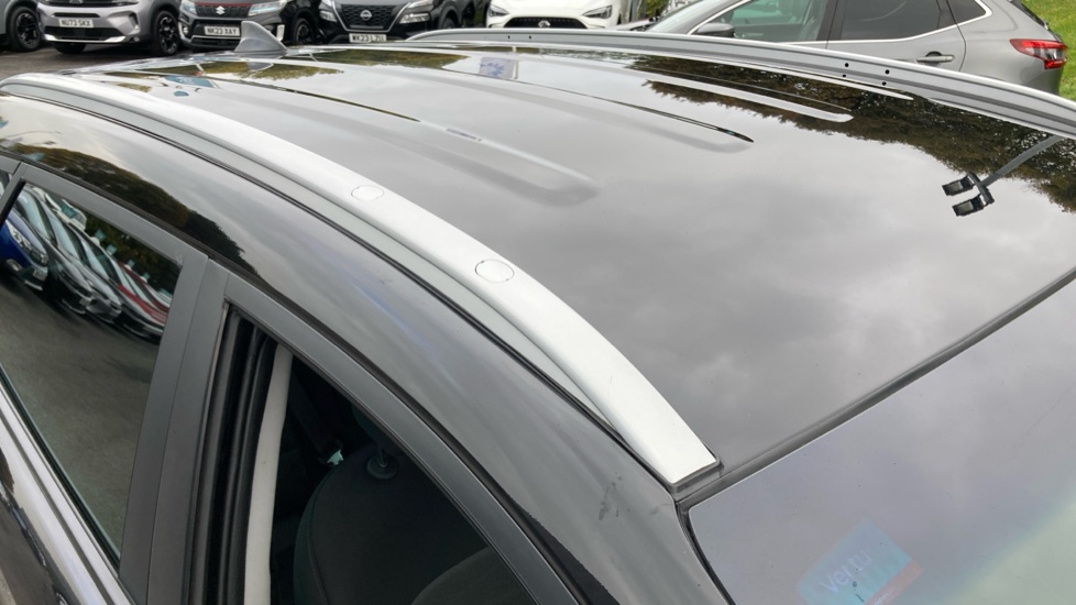 Hyundai TUCSON 1.6 GDi SE Nav 5dr 2WD Petrol Estate - Image 27