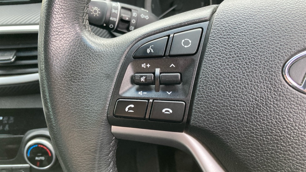 Hyundai TUCSON 1.6 GDi SE Nav 5dr 2WD Petrol Estate - Image 30