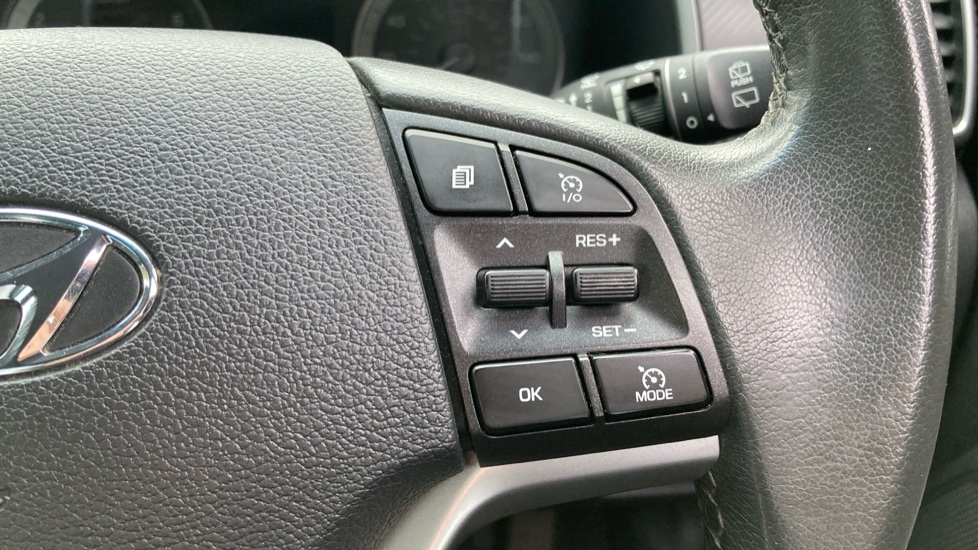 Hyundai TUCSON 1.6 GDi SE Nav 5dr 2WD Petrol Estate - Image 31