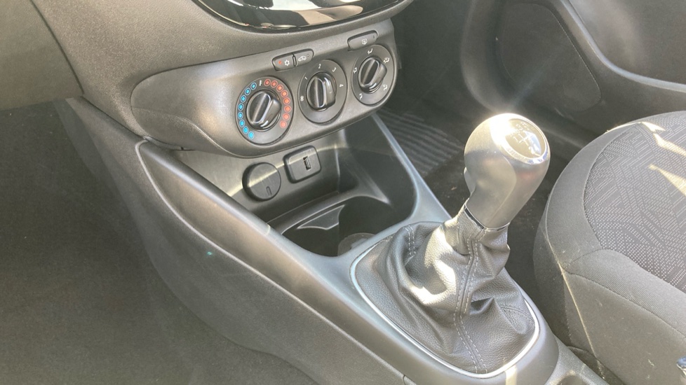 Vauxhall Corsa 1.4 [75] Energy 5dr [AC] Petrol Hatchback - Image 13